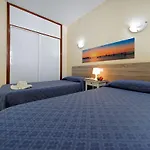 Strelitzias Apartament