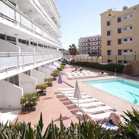 Strelitzias Apartmán *